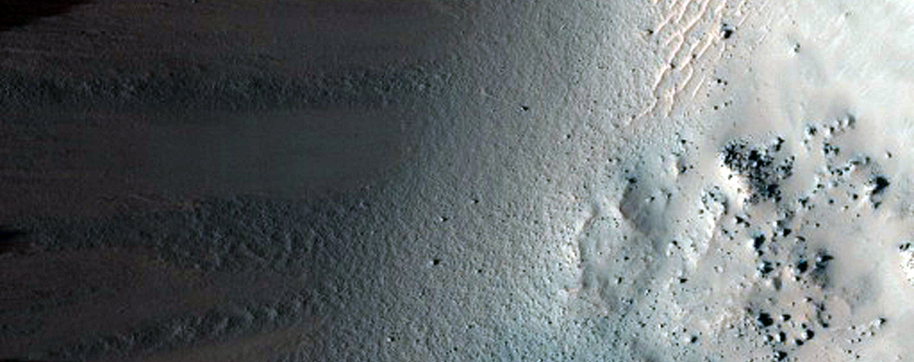 West Rim of 11-Kilometer Crater in Tyrrhena Terra