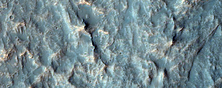 Well Preserved 2-Kilometer Impact Crater