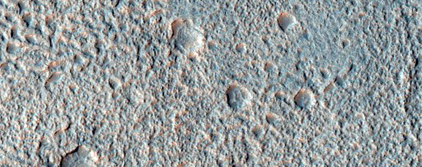 Possible Olivine-Rich Crater in Terra Sirenum