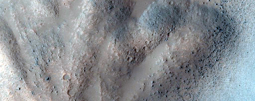 Well-Preserved 6-Kilometer Crater in Terra Sabaea