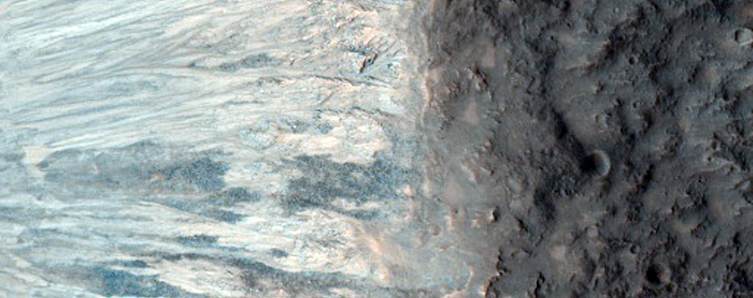 Tyrrhena Terra Crater