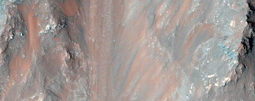 Monitor Slopes in Coprates Chasma