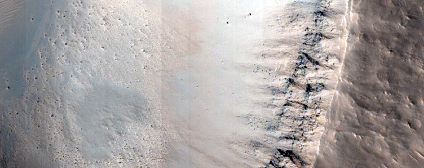 Layering in Crater in Isidis Planitia