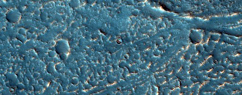 Crater in Kasei Valles