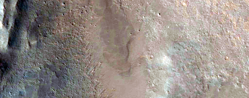 Layers in Noctis Region Pit