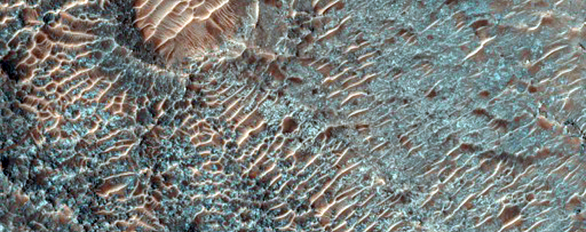 Layered Bedrock Exposure in Impact Crater