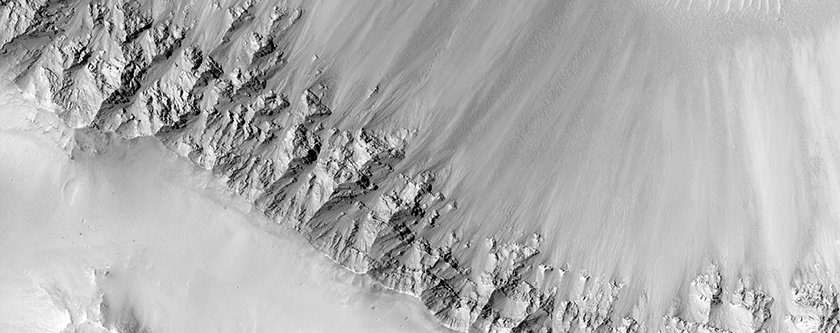 Pars occidentalis crateris ictu facti bene conservati