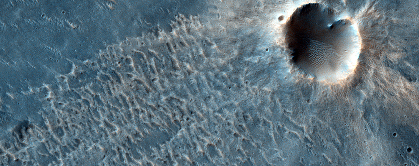 Well-Preserved 1-Kilometer Impact Crater