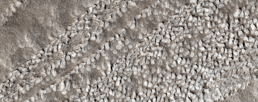 Fretted Terrain Valley in Ismeniae Fossae Region