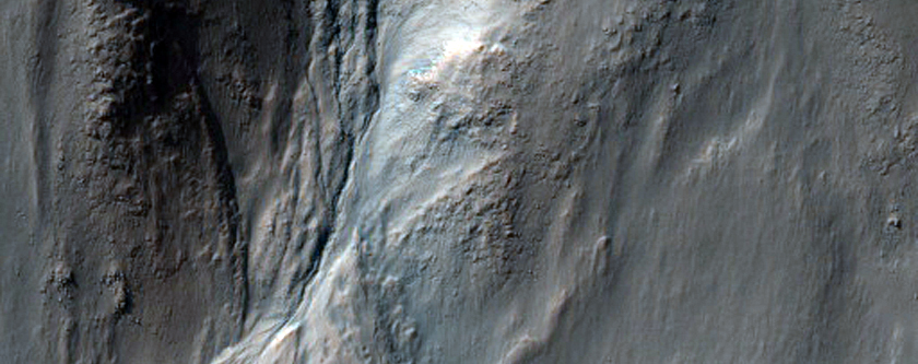 Gully in Crater in Terra Cimmeria