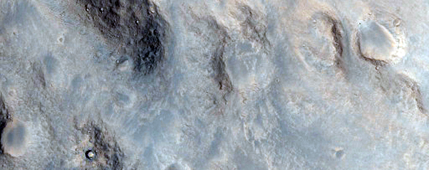 Crater in Isidis Planitia