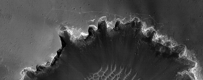 Las huellas del rover Opportunity en el Cráter Victoria