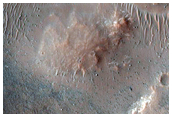 Crater in Terra Sirenum