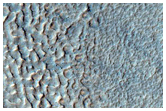 Crater in Terra Sirenum