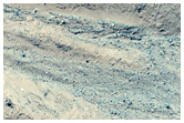 Ravines et soubassement  lest du cratre Maunder