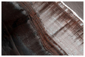 Avalanche Monitoring at Steep North Polar Scarp