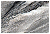 Crater Wall in Terra Sirenum
