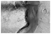 Channels South of Meroe Patera