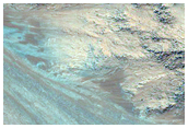 Abhnge in Eos Chasma