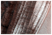 Avalanche Monitoring at Steep Chasma Boreale Headscarp