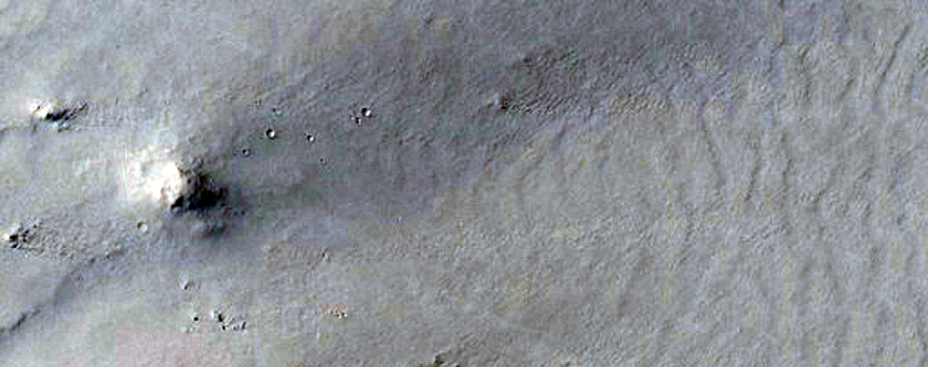 Crater in East Arabia Terra