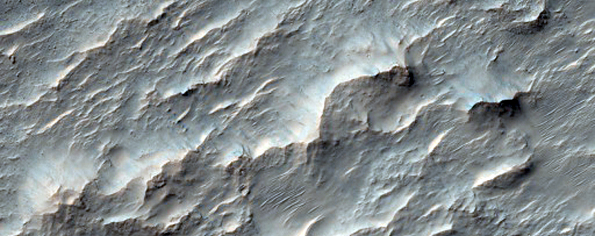 Отложение в кратере на земле Сирен