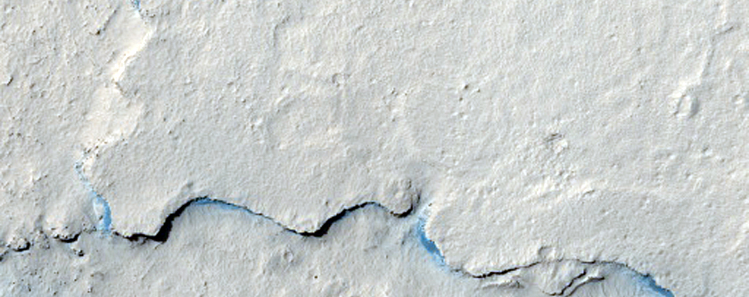 Fissure near Cerberus Fossae