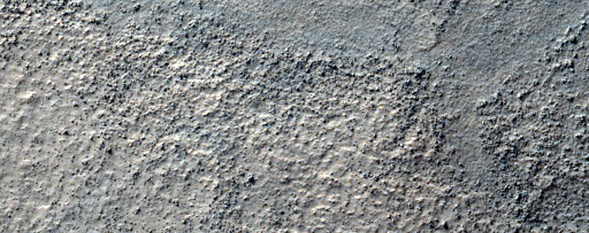 Estructuras estratificadas en Hellas Planitia