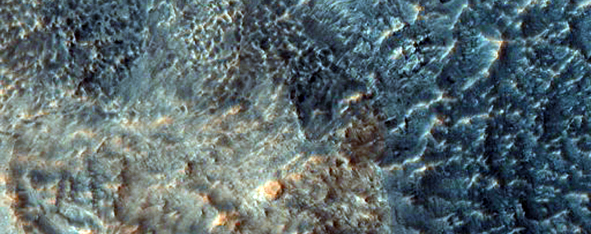 Fractured Floor Materials in Crater in Arabia Terra