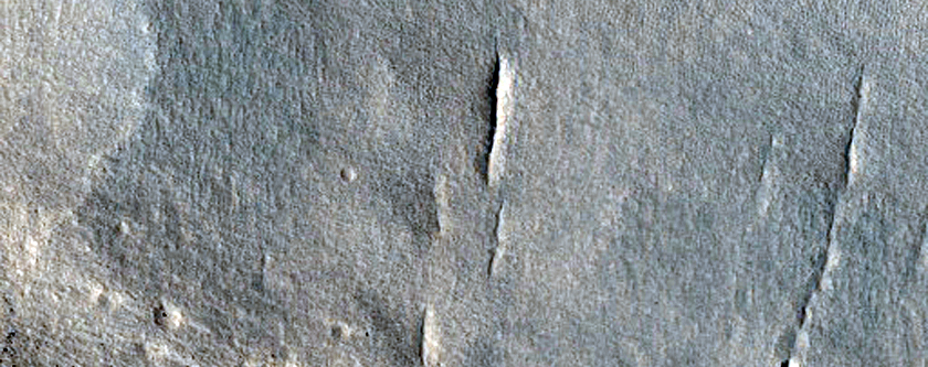 Layers in Lobate Debris Apron in Protonilus Mensae
