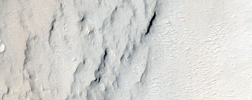 West Arabia Region Crater with Layered Mound in Themis Image V06316014