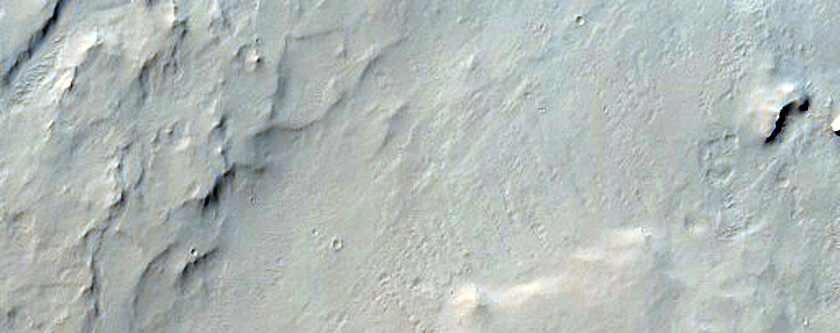 West Arabia Region Crater with Layered Mound in THEMIS Image V06316014