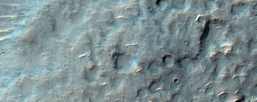 Transect Across Northeastern Tyrrhena Patera Valleys