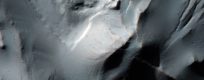 Erosion of Crater Floor in Noachis Terra