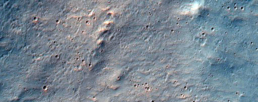 Very Recent Small Crater on Wrinkle Ridge