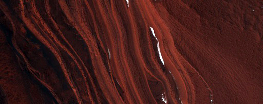 Mid-Chasma Boreale Basal Scarp