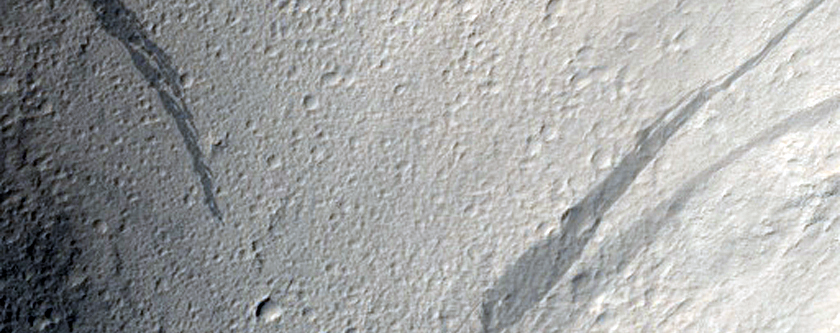 Scarp along Mound in Cerberus Fossae Region