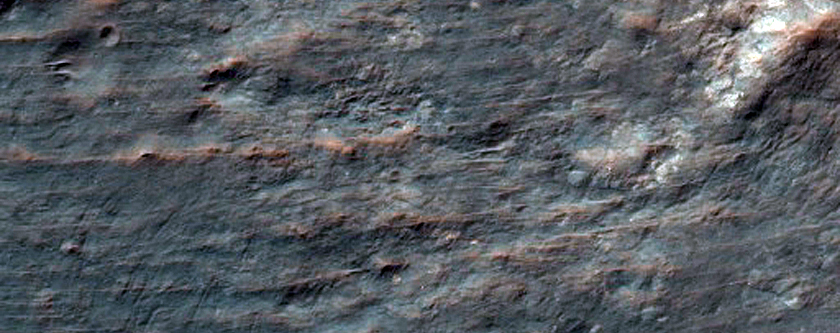 Central Uplift of Crater in Tyrrhenus Labyrinthus