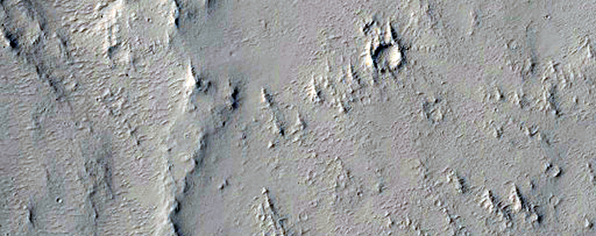 Curved Ridge in THEMIS Image V27045038