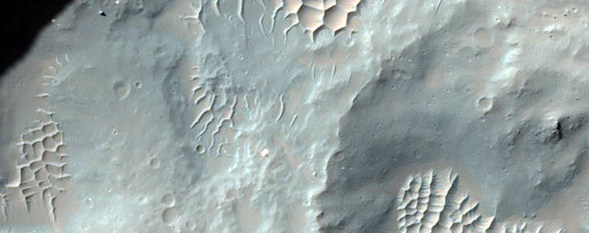 Well-Preserved 3-Kilometer Impact Crater