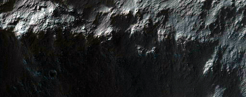 Summit Pit Crater in Terra Sirenum
