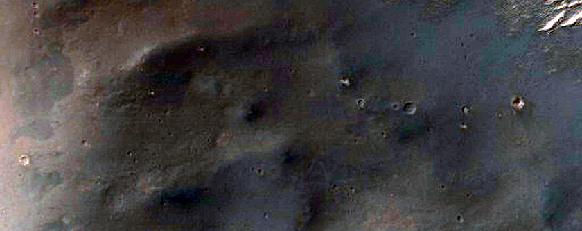 Crater Near Center of Sinai Planum