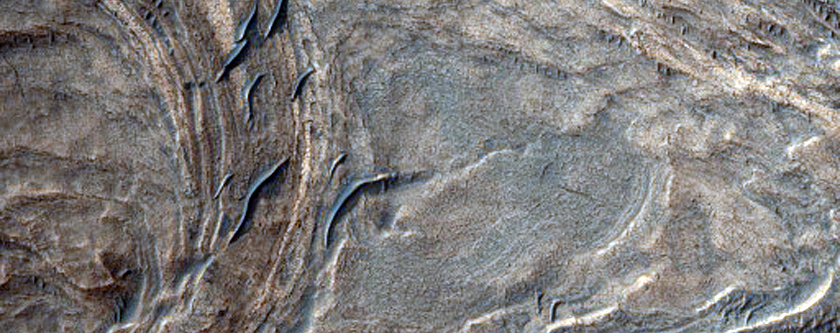 Flank of Nia Tholus