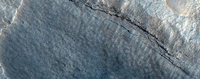 Layers around Mound in Deuteronilus Mensae
