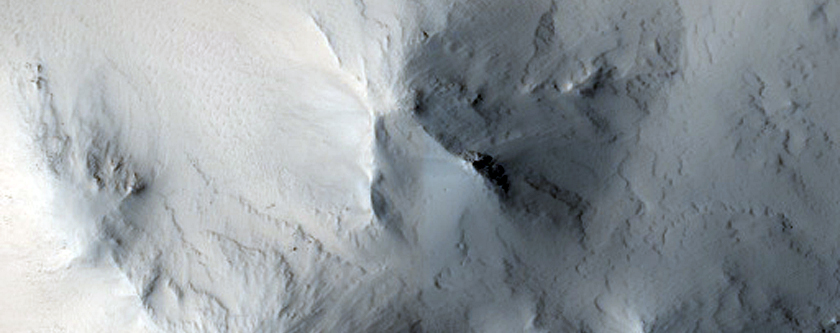 Impact Crater with Central Peak in Arabia Terra