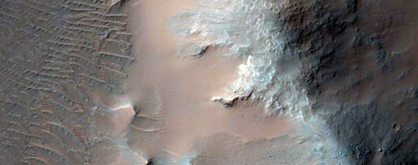 Light Outcrop in Arsinoes Chaos