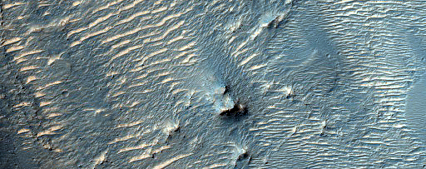 Floor and Walls of Ius Chasma