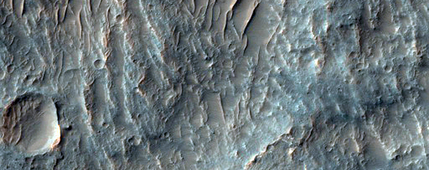 Landslide in Ius Chasma