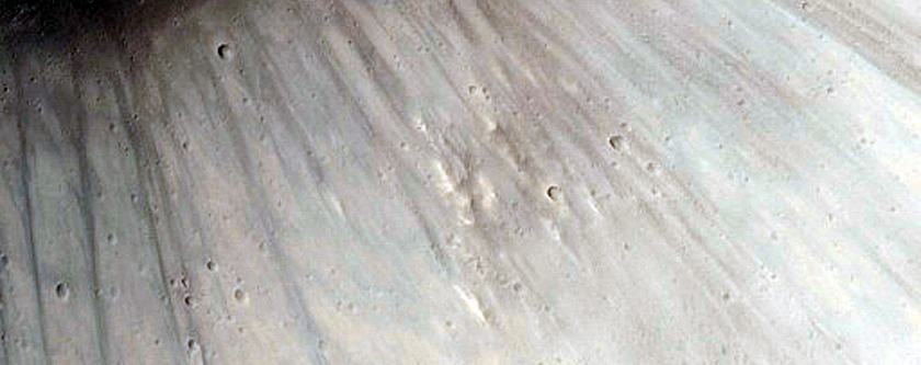 Crater in Terra Cimmeria