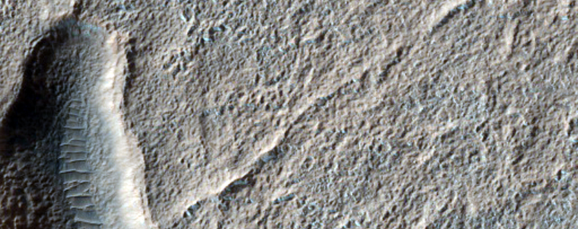 Curved Line of Pits Near Hadriaca Patera